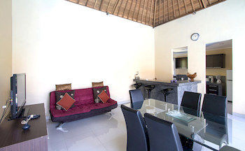 होटल Lotus Tirta Seminyak (Bali)