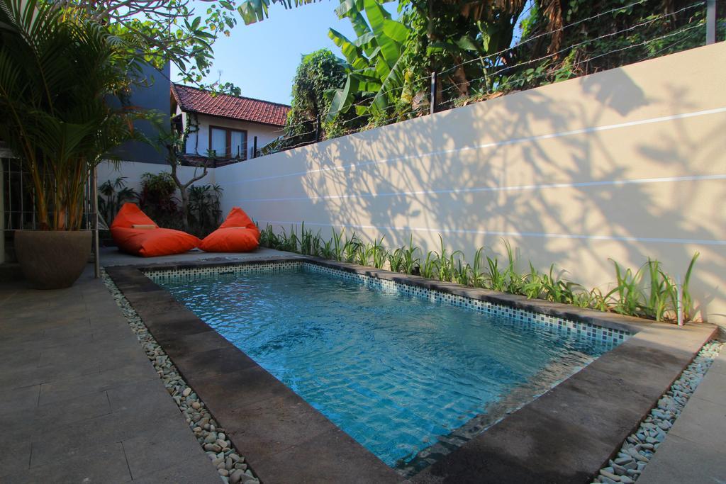 होटल Lotus Tirta Seminyak (Bali)